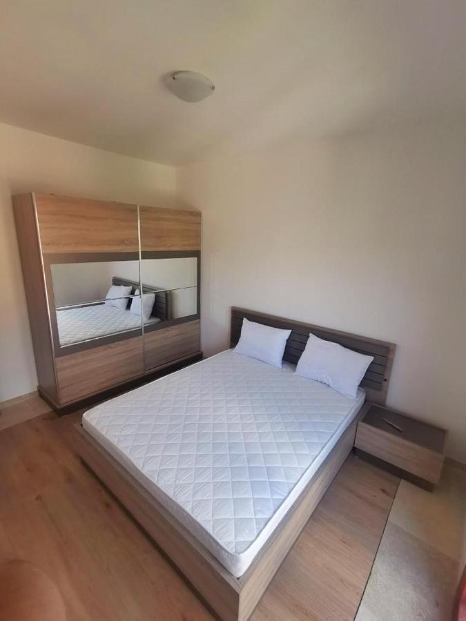 New Luxury Apartment *