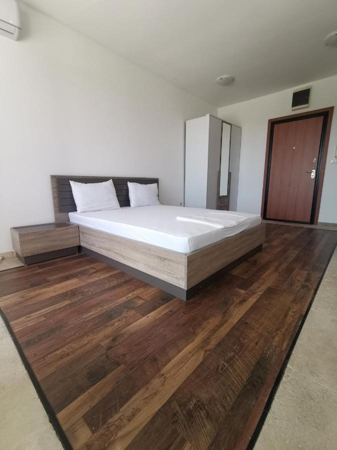 New Luxury Apartment